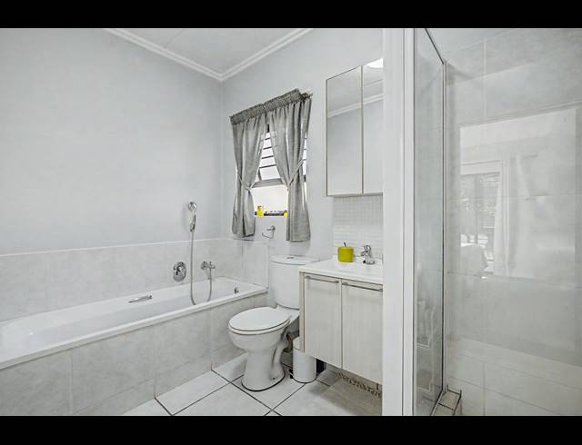 1 BEDROOM APARTMENT FOR SALE IN DOUGLASDALE